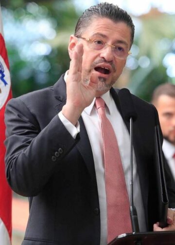 Costa Rica rompe relaciones con Cuba y cierra su embajada en La Habana