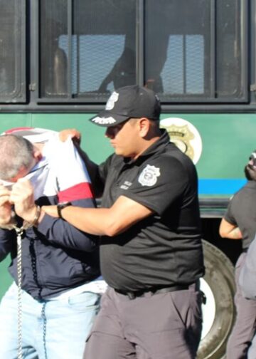 Costa Rica expulsa en un solo vuelo a 33 extranjeros tras operativo migratorio