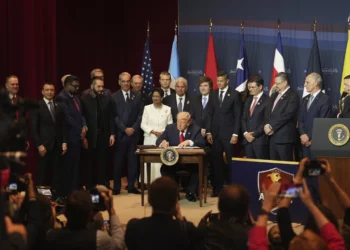 Trump firma coalición Escudo de las Américas con apoyo de líderes y presencia clave de Nayib Bukele