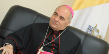 Nombran a monseñor Luigi Roberto Cona como nuncio apostólico en Siria y anuncian su despedida de El Salvador