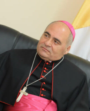 Nombran a monseñor Luigi Roberto Cona como nuncio apostólico en Siria y anuncian su despedida de El Salvador