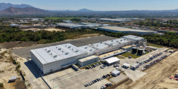 Inversión privada supera los $5,400 millones y dinamiza la economía salvadoreña