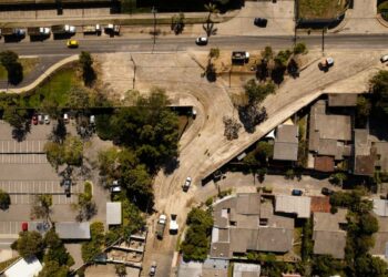 Obra vial hacia Nuevo Cuscatlán supera el 85 % de avance y avanza hacia su finalización