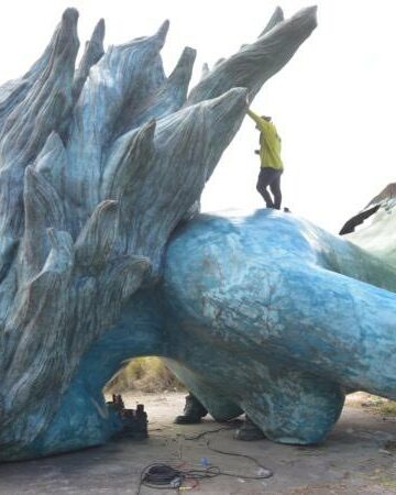 Nayib Bukele desmontó monumento: «Eliminar lo horrible es imprescindible», destacó