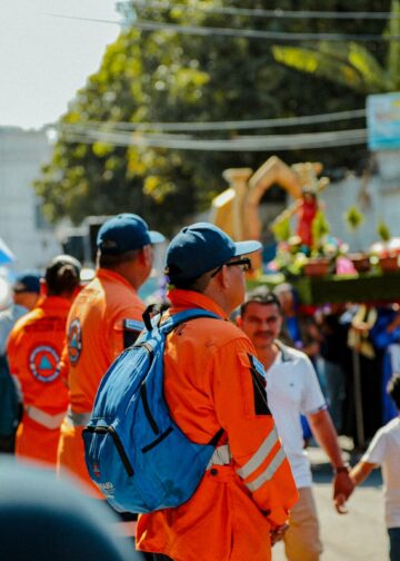 Autoridades refuerzan operativos por alta afluencia en Viernes Santo