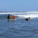 Guardavidas rescatan a varias personas arrastradas por corrientes en playas del país