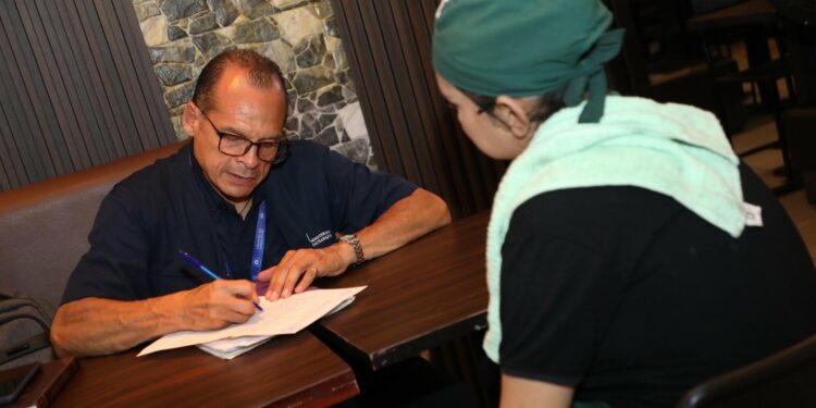 Pago doble será obligatorio para quienes trabajen este sábado 4 de abril