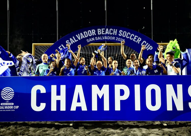 Equipo femenino de El Salvador logra el bicampeonato en el Beach Soccer Cup 2026