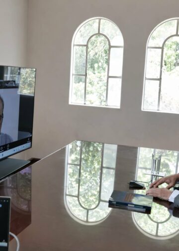 Vicepresidente Ulloa resalta experiencia salvadoreña en seguridad, educación y paz durante diálogo académico en México