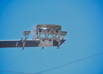 Refuerzan controles viales y medidas tecnológicas para mejorar el tráfico y la seguridad en el país