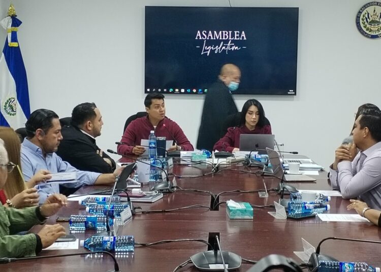 Ley de alianzas público-privadas busca fortalecer servicios y optimizar recursos del Estado