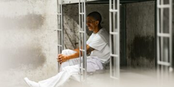 Juicio contra cabecillas de la MS-13 avanza con más de 240 imputados en el CECOT