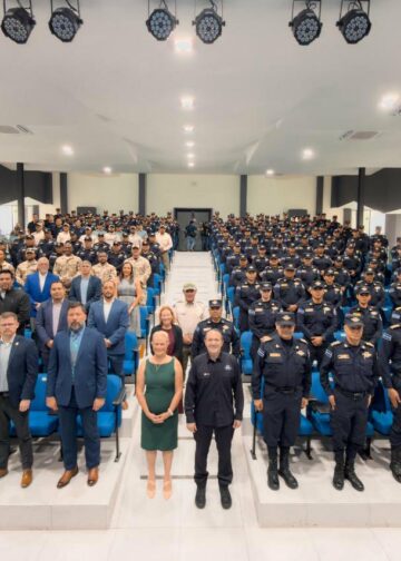 Policía fortalece capacidades con clausura de cursos de CENTAM Guardian 2026