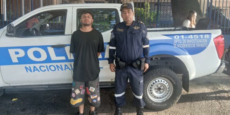 Atropelló a madre e hija, intentó escapar y enfrentará cargos por conducción peligrosa y lesiones