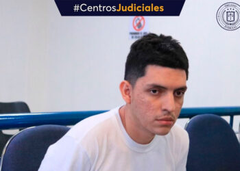 Condenan a 20 años de prisión a joven que extorsionó a víctima por más de $11,000 mediante amenazas en WhatsApp
