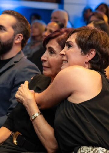 Nayib Bukele estuvo presente en homenaje al Dr. Víctor Saca