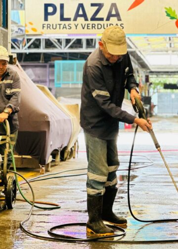 Mercado Dueñas cierra por limpieza y alcaldía habilita alternativas en Santa Tecla