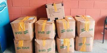 Fiscalía decomisa paquetes de medicamentos falsificados en San Salvador y confirma capturas