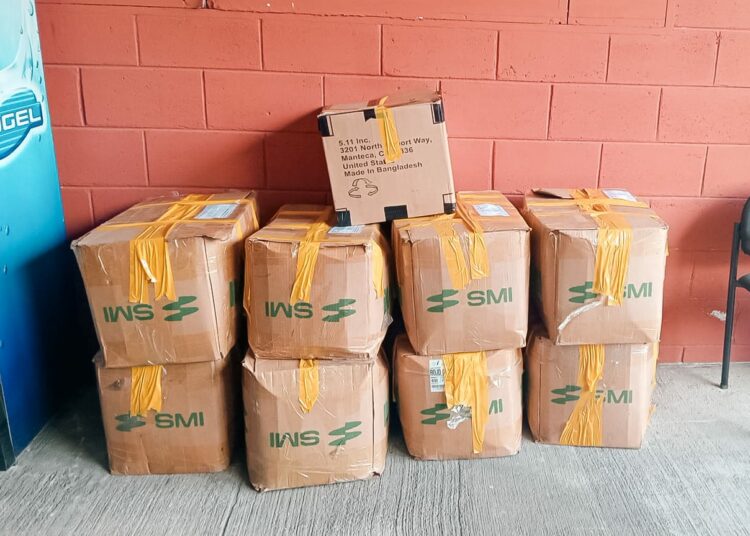 Fiscalía decomisa paquetes de medicamentos falsificados en San Salvador y confirma capturas