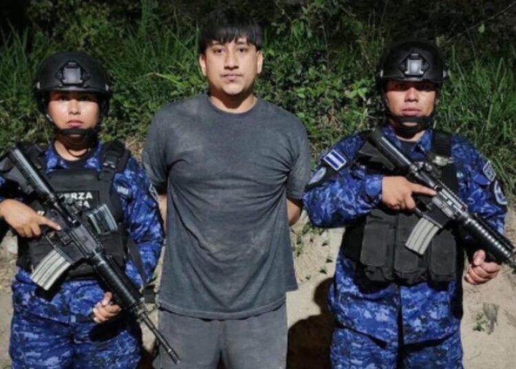 Capturan a sujeto con droga en cantón Cuapa durante patrullaje