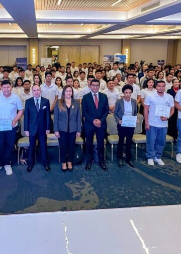 Jóvenes de cinco departamentos culminan formación técnica con apoyo de Italia