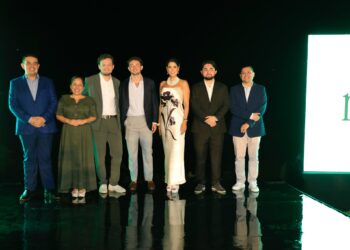 Nomádica, la app que conecta a turistas con experiencias en El Salvador