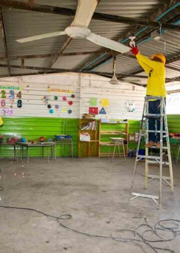 Más de 200 estudiantes contarán con espacios renovados para su educación en Zacatecoluca