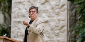 John Nosta reconoce liderazgo y visión innovadora del Gobierno del Presidente Bukele
