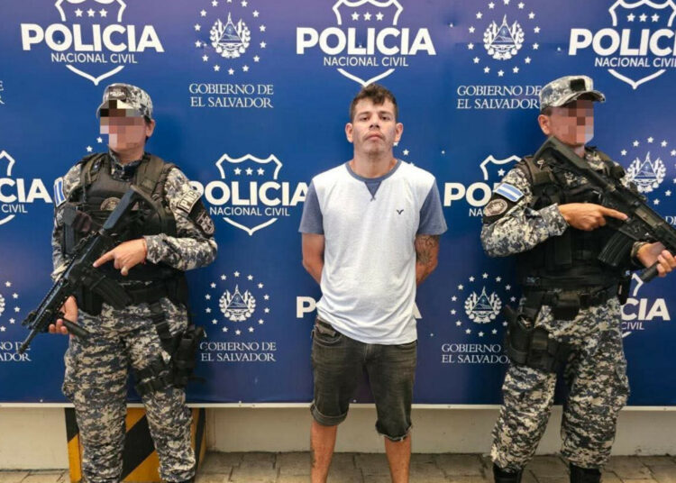 Ministro de Seguridad reafirma postura firme contra pandillas tras captura de miembro de la MS-13