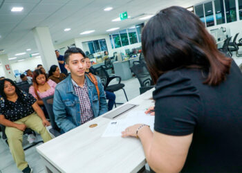 Oportunidades laborales para todos: lunes de empleo abre nuevas plazas en todo el país