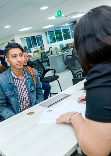 Oportunidades laborales para todos: lunes de empleo abre nuevas plazas en todo el país