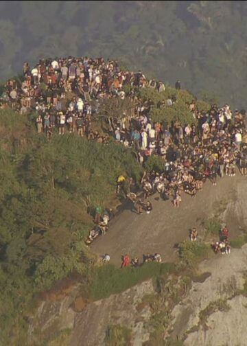 Turistas quedan varados en cerro de Río de Janeiro tras enfrentamiento armado entre policía y narcotraficantes