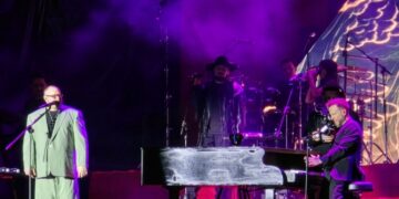 Sin Bandera conquista El Salvador con “ESCENAS” entre éxitos, nostalgia y amor