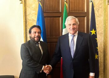 Vicepresidente de la República de El Salvador se reúne con el Vicepresidente del Consejo de Ministros y Ministro de Asuntos Exteriores y de la Cooperación Internacional de Italia. Además, participa en importante foro económico