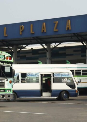 Gobierno mantiene estables los precios de los combustibles y avanza en acuerdos con el sector transporte