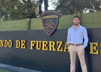 Analista español destaca el avance de El Salvador en seguridad tras experiencia directa en el país