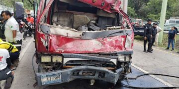 Distracción al volante lidera causas de accidentes en 2026