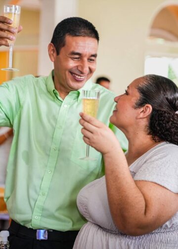 Boda colectiva une a 29 parejas en Santa Ana Centro con mensaje de familia y compromiso