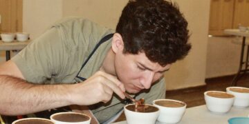 Productores salvadoreños apuestan por la calidad con el inicio de la Taza de Excelencia 2026