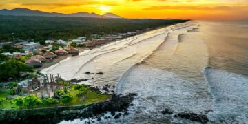 Mareas vivas provocarán variaciones significativas en la costa salvadoreña esta semana