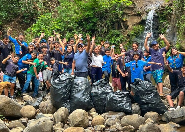 Voluntarios impulsan recuperación ambiental en Río El Jute, Zaragoza