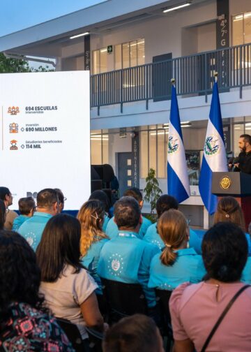 Gobierno suma 210 escuelas renovadas con nueva entrega a nivel nacional