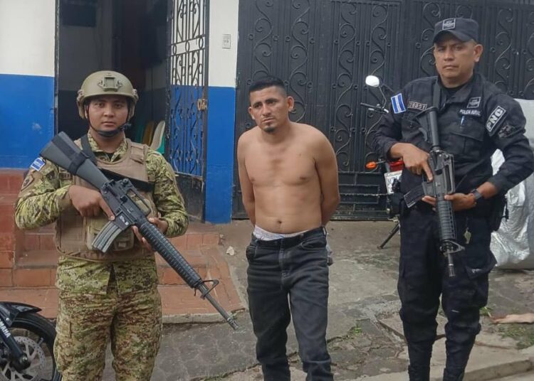 Capturan a pandillero de la ms13 con órdenes de arresto en San Miguel