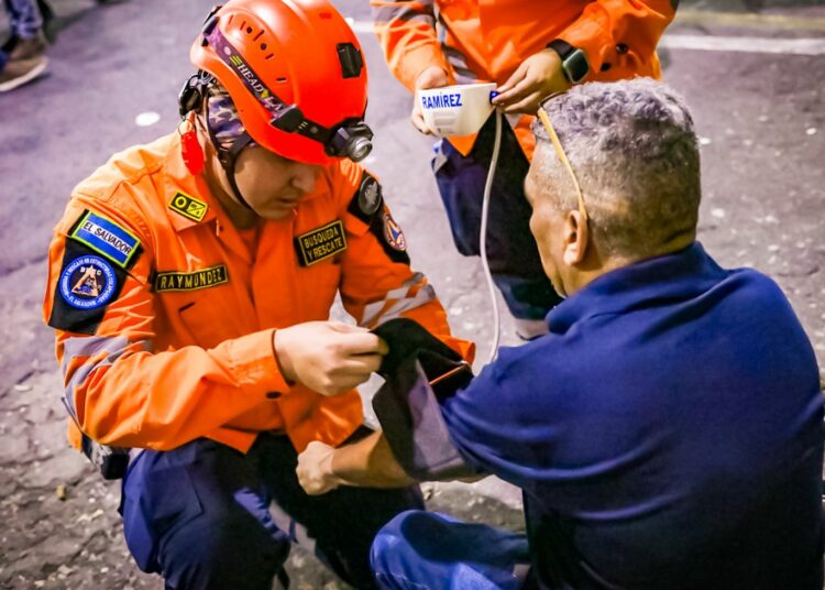 Protección Civil brinda atención prehospitalaria durante concierto de Marco Antonio Solís