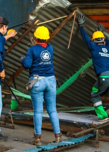 Continúan trabajabos de reordenamiento de calles en la capital