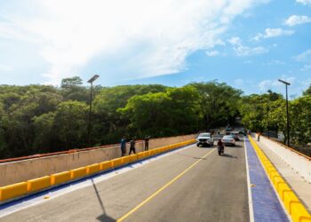 Nuevo puente sobre rio Guastena beneficiara a familias en Chalatenango