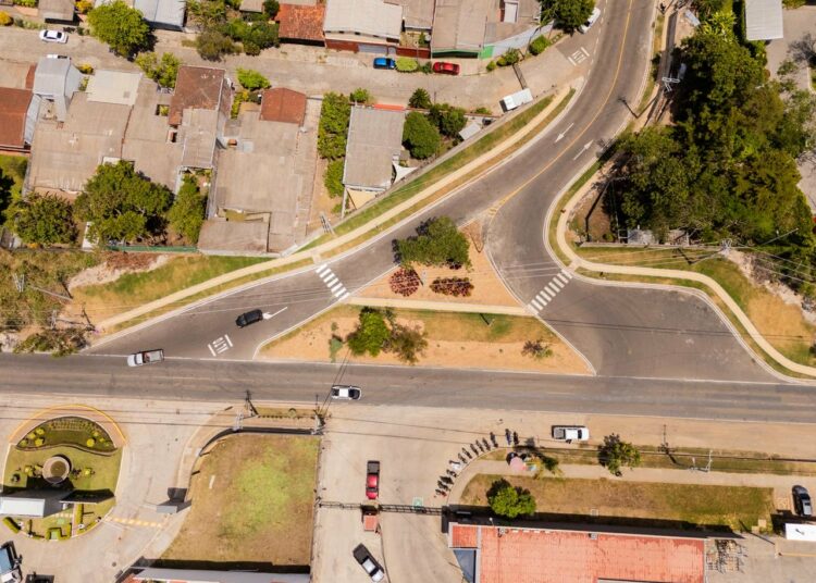 Nuevo acceso en calle Las Truchas mejora la movilidad entre Nuevo Cuscatlán y carretera al Puerto