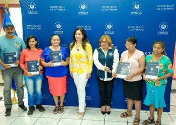 Gobierno ha legalizado más de 118 mil lotes y recuperado $2 mil millones en patrimonio familiar