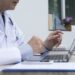 Médico involucrado en proceso sancionatorio en el ISSS por supuesta exposición de datos confidenciales y abandono de funciones