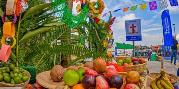 Día de la Cruz: viva tradición que fusiona fe y costumbres en El Salvador